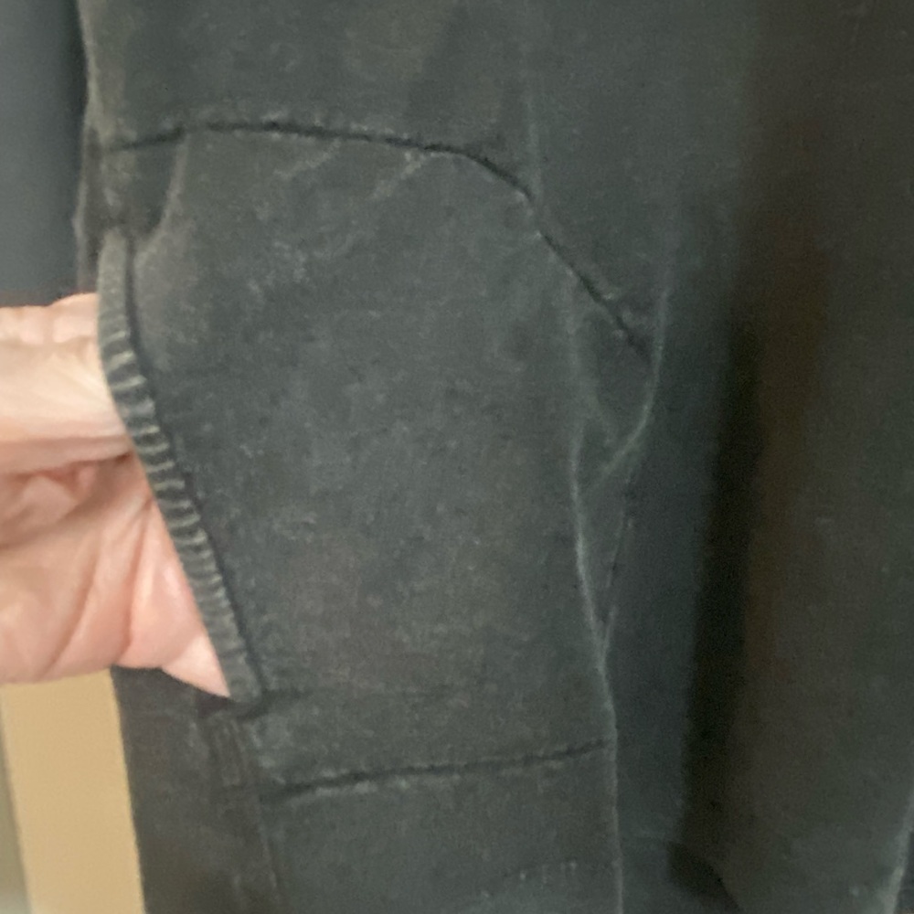 Black Women's Hoodie Sweatshirt New Mineral Wash - Picture 3 of 3